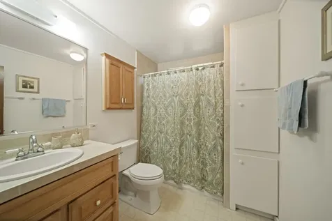 1808 Waianuenue Avenue Hilo HI 96720