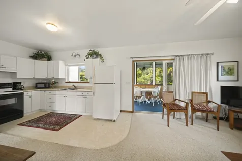 1808 Waianuenue Avenue Hilo HI 96720