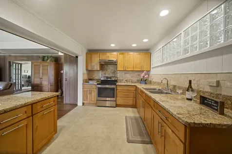 1808 Waianuenue Avenue Hilo HI 96720