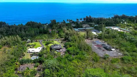 2ND Avenue Keaau HI 96749