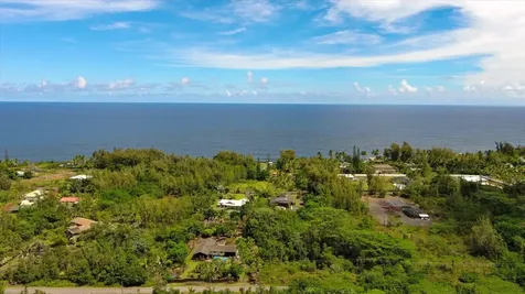 2ND Avenue Keaau HI 96749