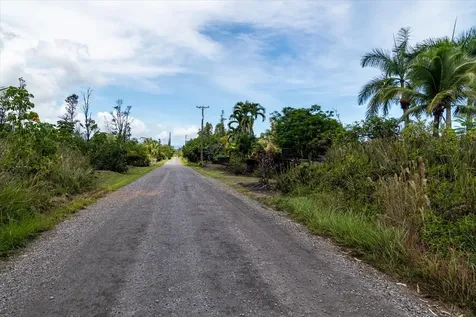 2ND Avenue Keaau HI 96749