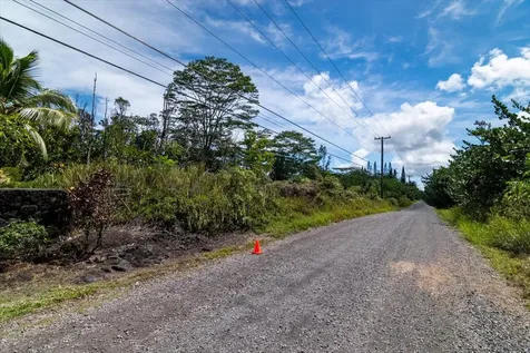 2ND Avenue Keaau HI 96749