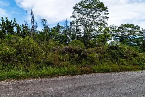 2ND Avenue Keaau HI 96749