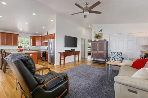 88-1567 Awapuhi Avenue Captain Cook HI 96704