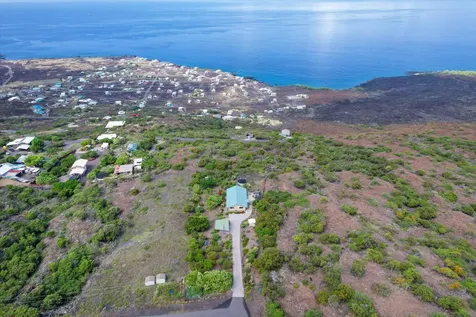 88-1567 Awapuhi Avenue Captain Cook HI 96704