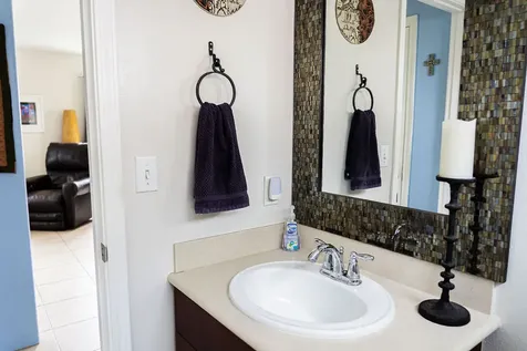 67-1231 Puehale Place Kamuela HI 96743