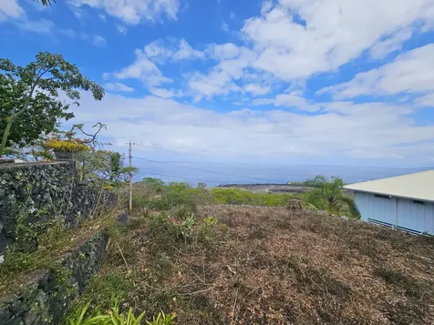 Road H Captain Cook HI 96704