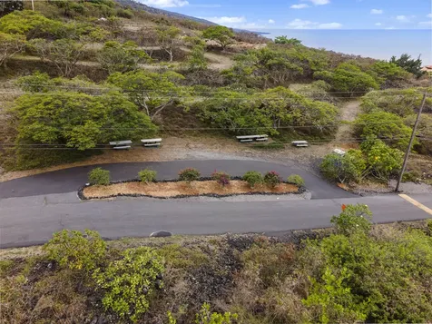 Road H Captain Cook HI 96704