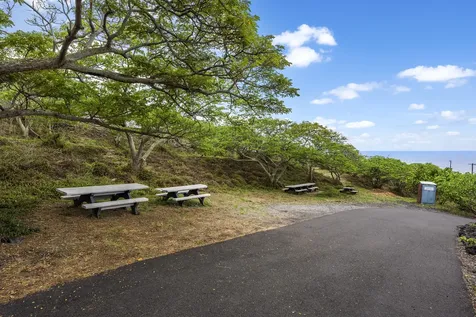 Road H Captain Cook HI 96704