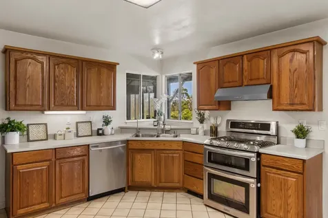 18-4565 Makaala Road Mountain View HI 96785