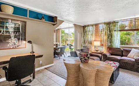 360 Kauila Street Hilo HI 96720