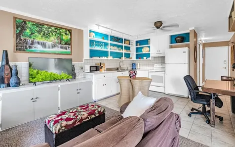 360 Kauila Street Hilo HI 96720