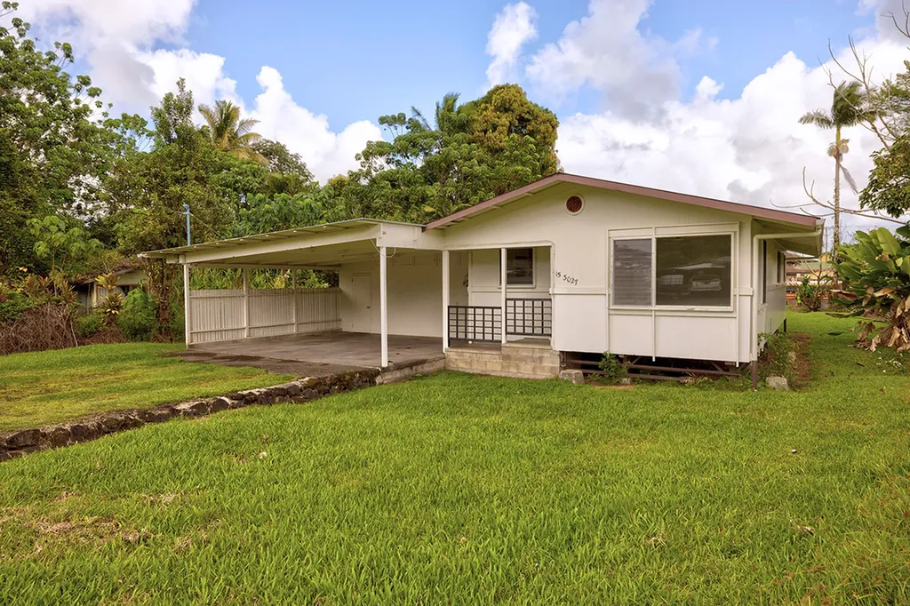 15-3027 Kekauonohi Street Pahoa HI 96778