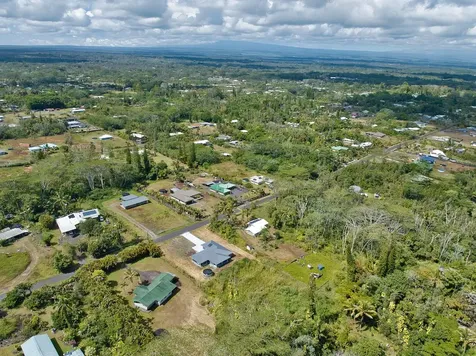 15-1951 29th Avenue Keaau HI 96749