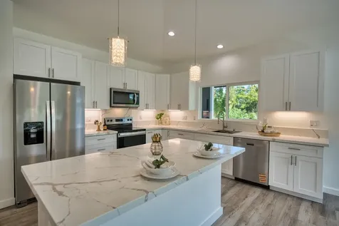 15-1951 29th Avenue Keaau HI 96749