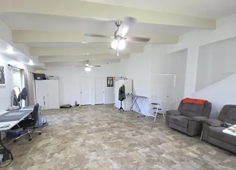 15-1945 8th Avenue Keaau HI 96749