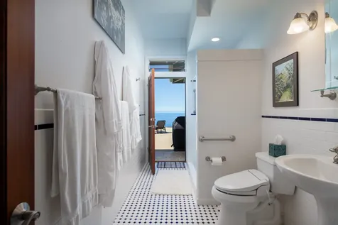 81-853 Makahiki Lane Captain Cook HI 96704