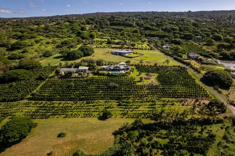 81-853 Makahiki Lane Captain Cook HI 96704