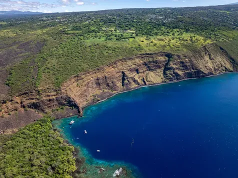 81-853 Makahiki Lane Captain Cook HI 96704