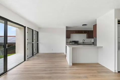 79-7199 Mamalahoa Highway Holualoa HI 96725