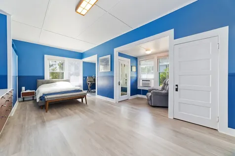 1706 Waianuenue Avenue Hilo HI 96720