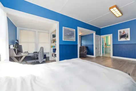 1706 Waianuenue Avenue Hilo HI 96720