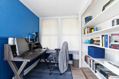 1706 Waianuenue Avenue Hilo HI 96720