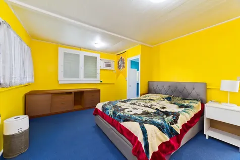 1706 Waianuenue Avenue Hilo HI 96720