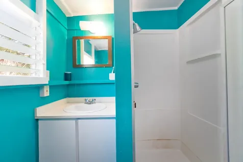 1706 Waianuenue Avenue Hilo HI 96720