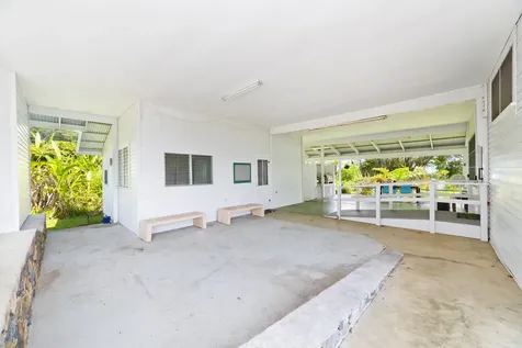 1706 Waianuenue Avenue Hilo HI 96720