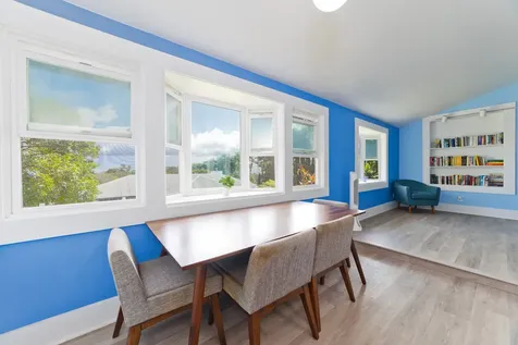 1706 Waianuenue Avenue Hilo HI 96720