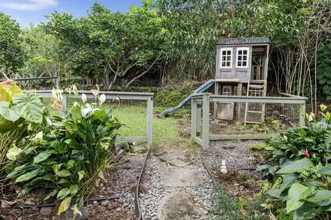 75-5256-A Mamalahoa Highway Holualoa HI 96740