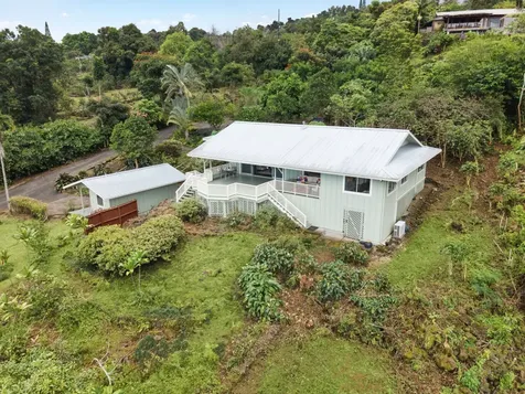 75-5256-A Mamalahoa Highway Holualoa HI 96740