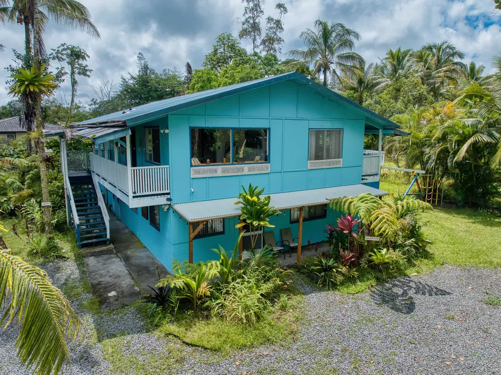 15-1768 26th Avenue Keaau HI 96749