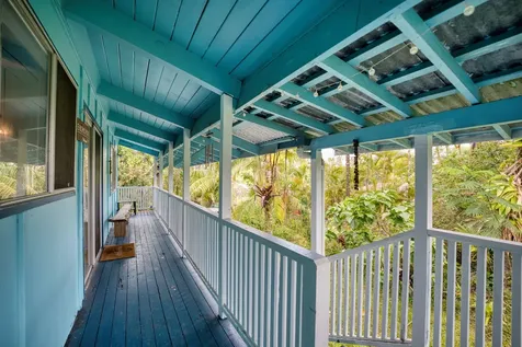 15-1768 26th Avenue Keaau HI 96749