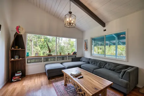 15-1768 26th Avenue Keaau HI 96749