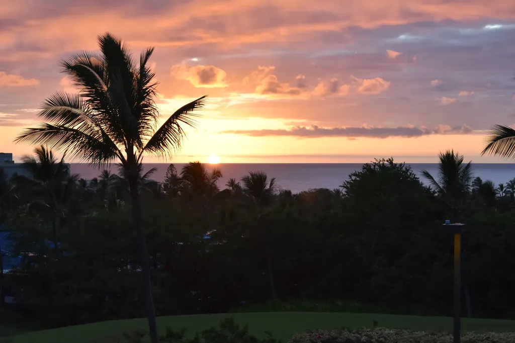 78-7070 Alii Drive Kailua-kona HI 96740