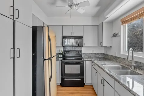 88-1506 Ewalu Avenue Captain Cook HI 96704