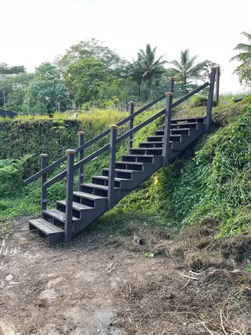 289 Wainaku Street Hilo HI 96720