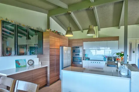 82-1019 Koa Road Captain Cook HI 96704