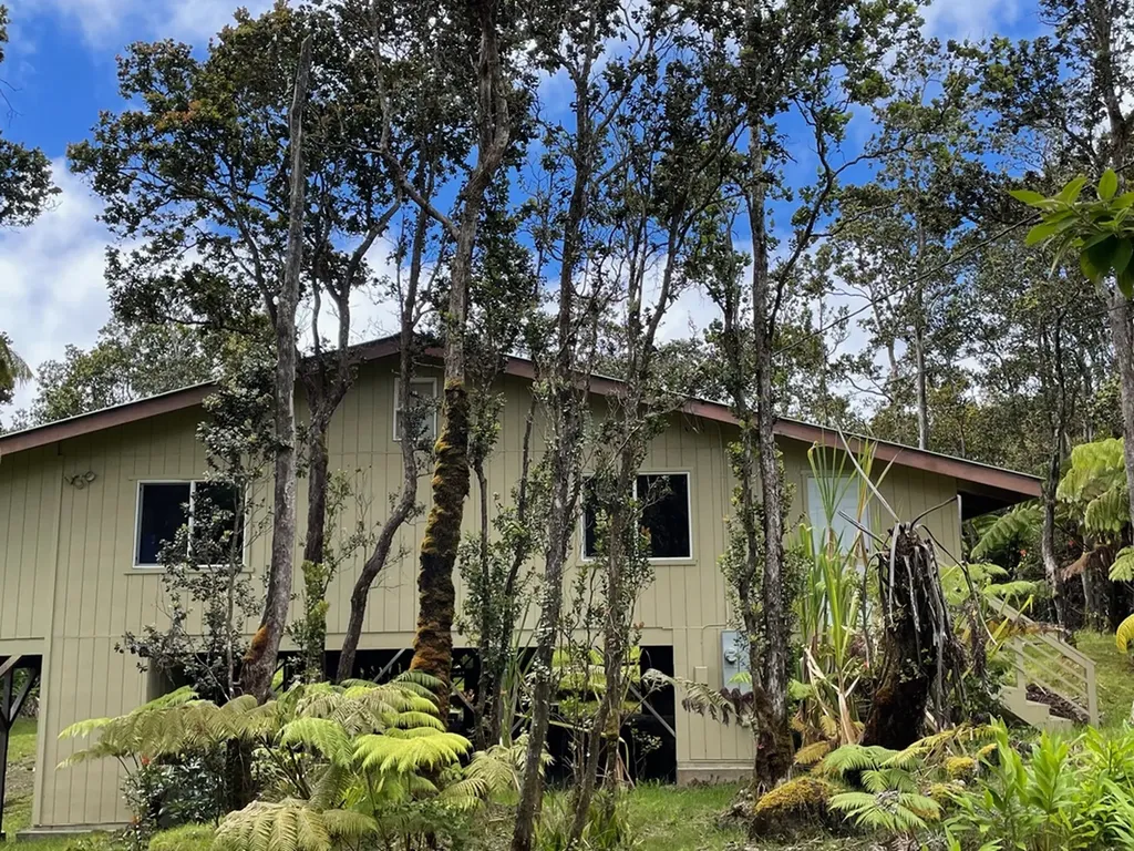 11-3757 7th Street Volcano HI 96785