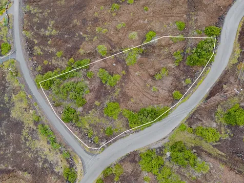 88-1516 Pikake Avenue Captain Cook HI 96704