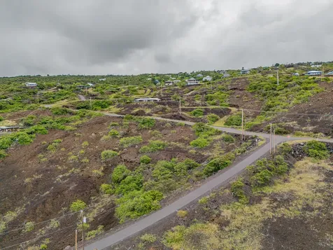 88-1516 Pikake Avenue Captain Cook HI 96704