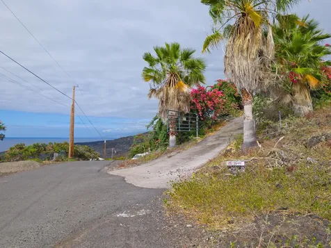 88-1544 Pikake Avenue Captain Cook HI 96704