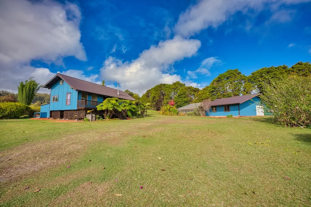 45-3463 Kahana Drive Honokaa HI 96727