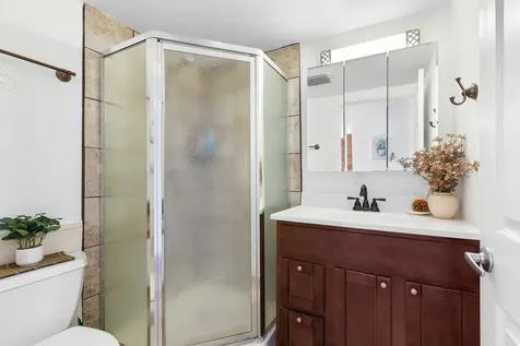 75-5719 Alii Drive Kailua-kona HI 96740