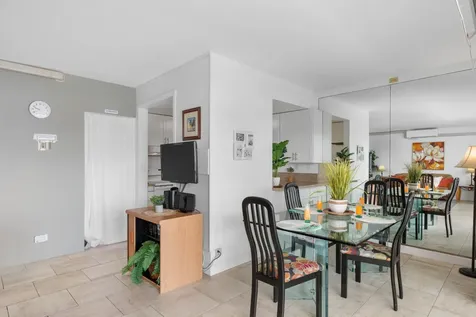 75-5719 Alii Drive Kailua-kona HI 96740