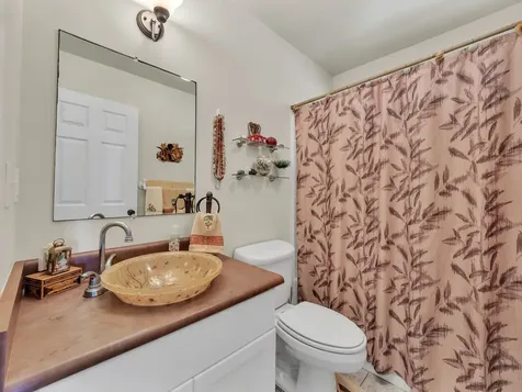 15-947 Paradise Ala Kai Drive Keaau HI 96749