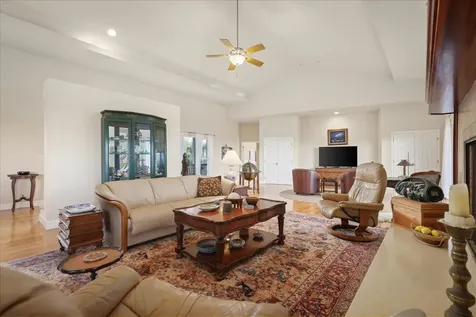 27-1127 Onohi Loop Pepeekeo HI 96783